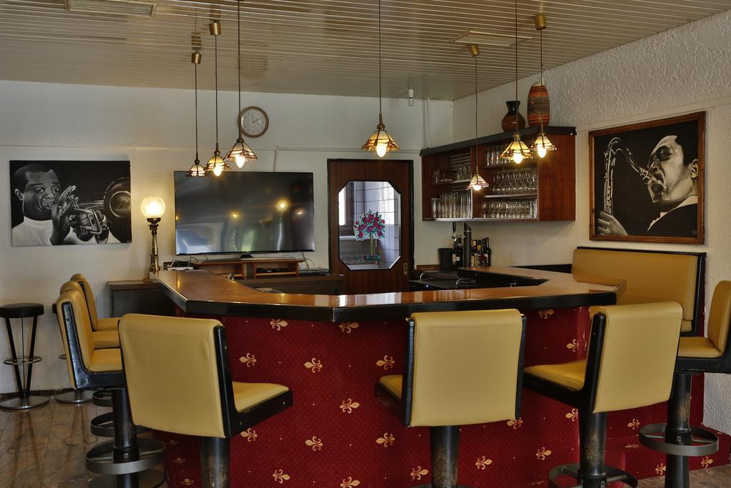 Hotel Maurer Karlsruhe Eksteriør bilde