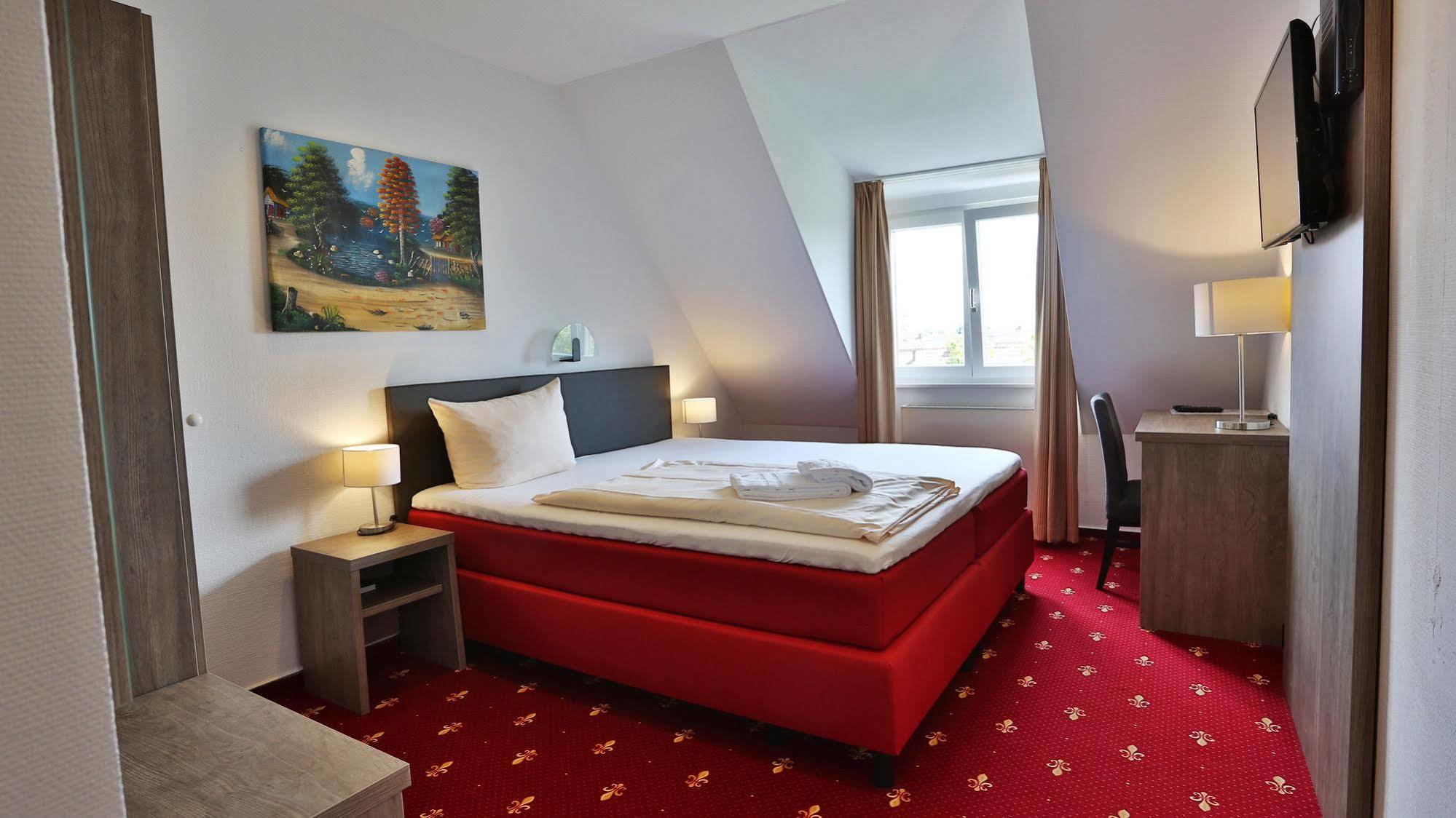 Hotel Maurer Karlsruhe Eksteriør bilde