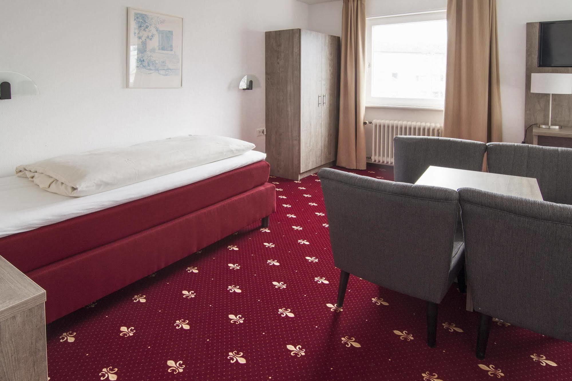 Hotel Maurer Karlsruhe Eksteriør bilde